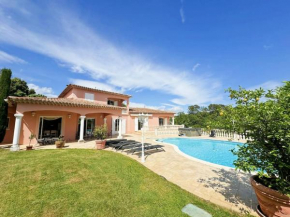 Villa Sienna avec piscine, sauna, spa